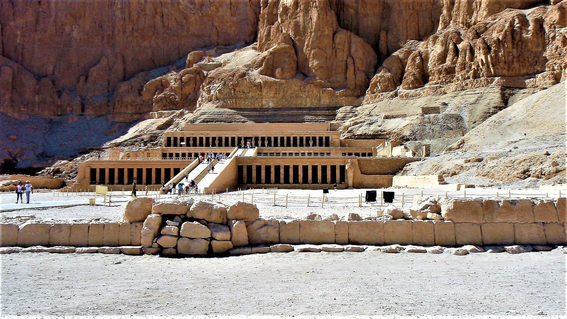 Templo escalonado de Hatshepsut en Deir el-Bahari